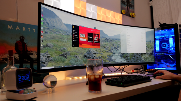 Samsung odyssey crg9 49 curved monitor 1
