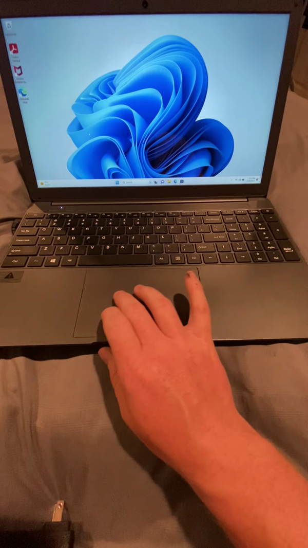 Sgin 15.6 fhd laptop 12gb/512gb n5095 1