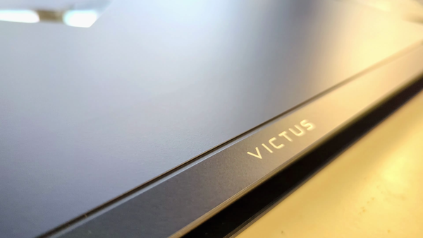 Hp victus 2023 gaming laptop 17
